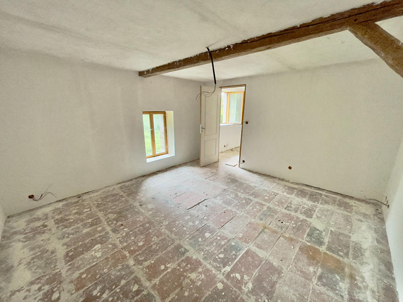 Maison - 230 m² - 5 pièces