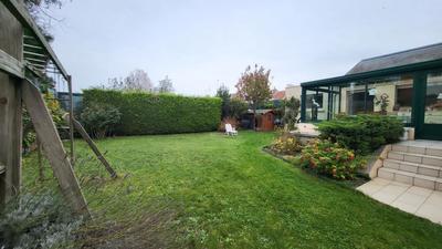 Maison - 229 m² - 8 pièces