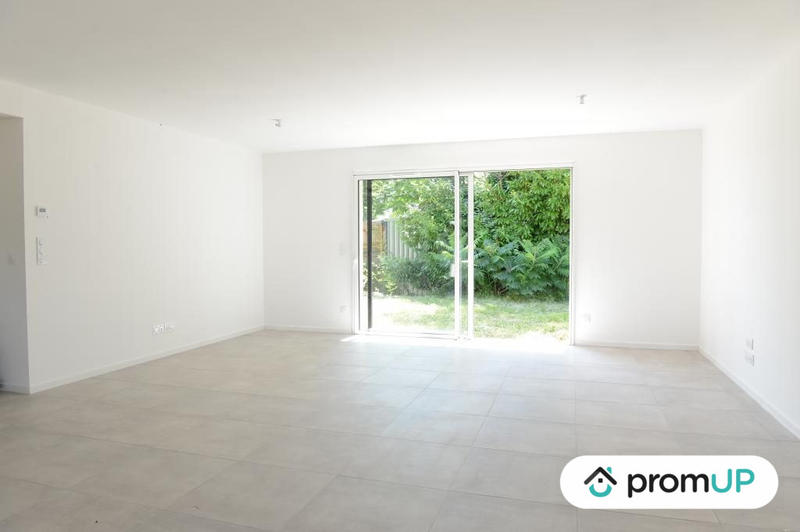 Maison - 98 m² - 4 pièces