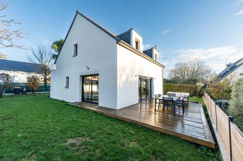 Maison de ville - 120 m² - 5 pièces