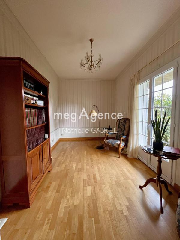 Maison - 175 m² - 8 pièces