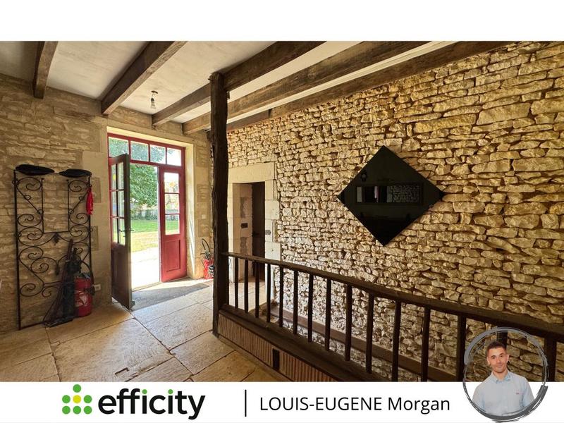 Longère - 216 m² - 10 pièces