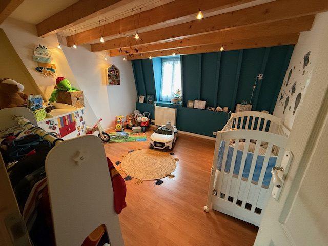 Maison - 102 m² - 5 pièces