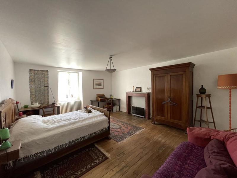 Maison en pierre - 122 m² - 4 pièces