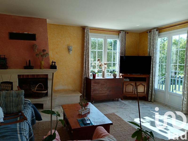 Maison - 181 m² - 7 pièces