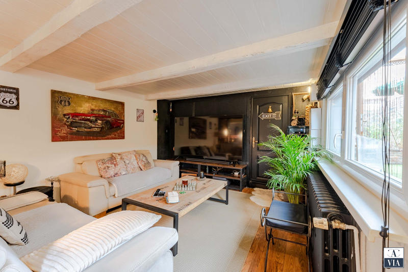 Maison traditionnelle - 125 m² - 4 pièces