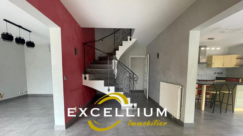 Maison - 182 m² - 6 pièces