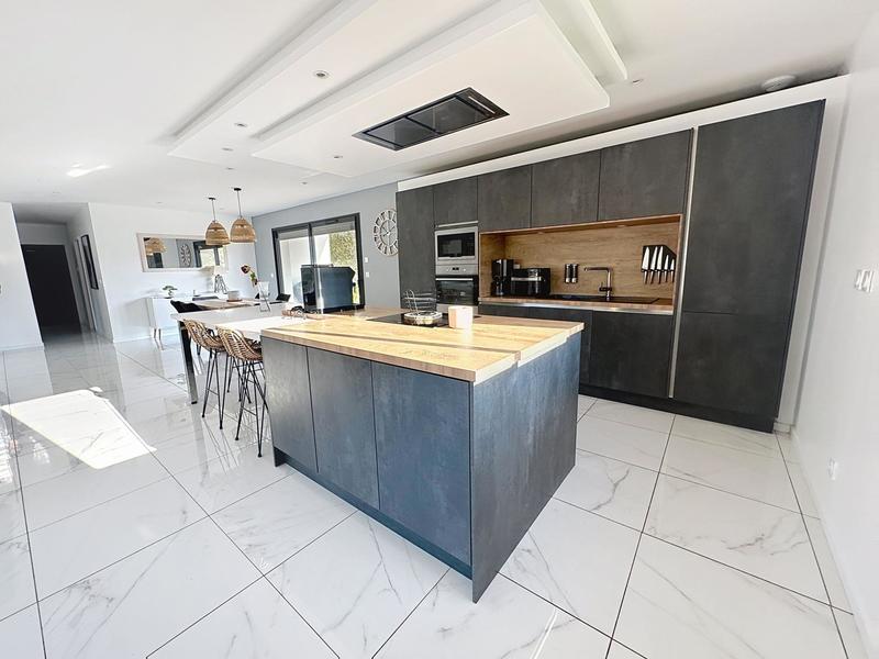 Maison - 149 m² - 4 pièces