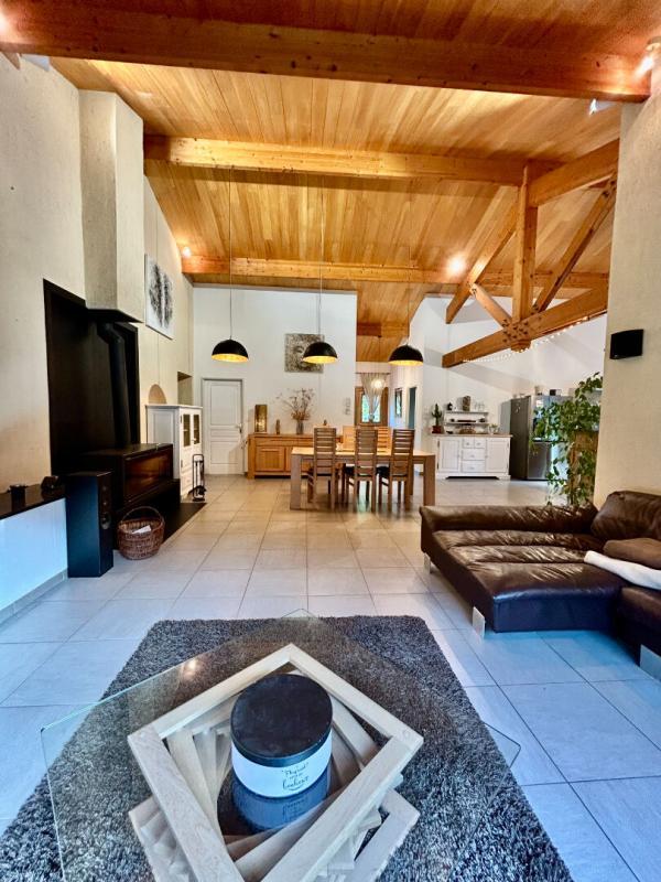 Maison - 150 m² - 5 pièces