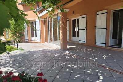 Villa - 110 m² - 4 pièces