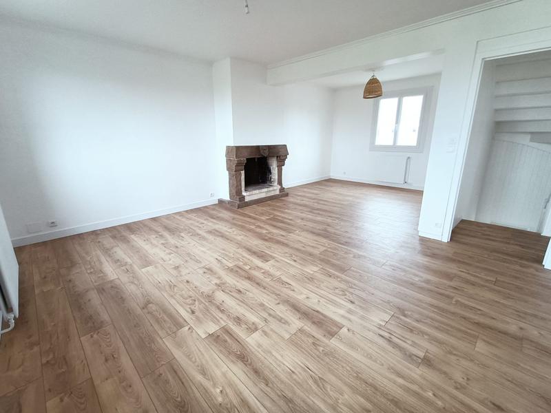 Maison traditionnelle - 102 m² - 5 pièces