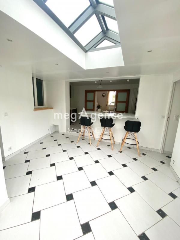 Maison - 135 m² - 6 pièces