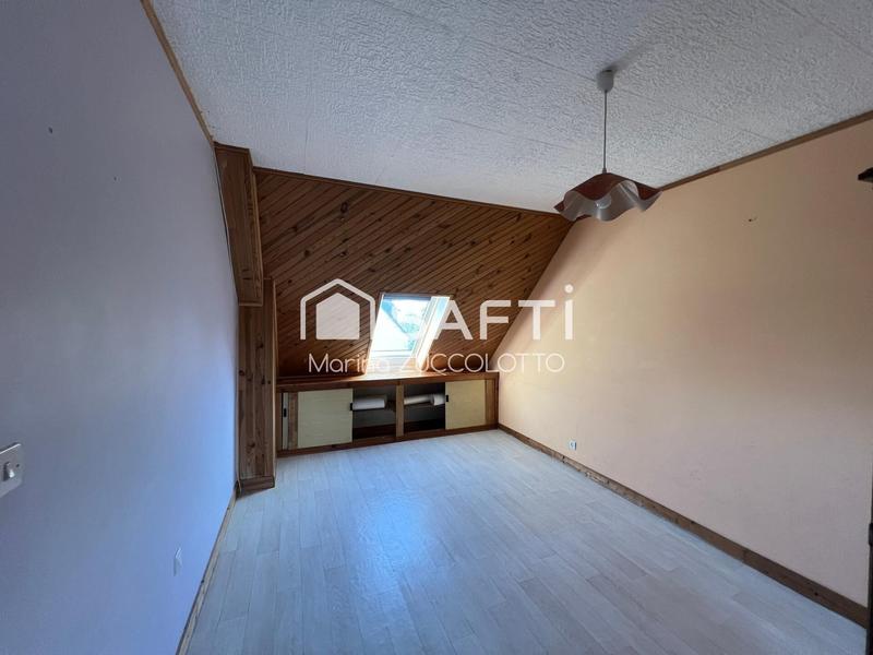 Maison - 97 m² - 5 pièces