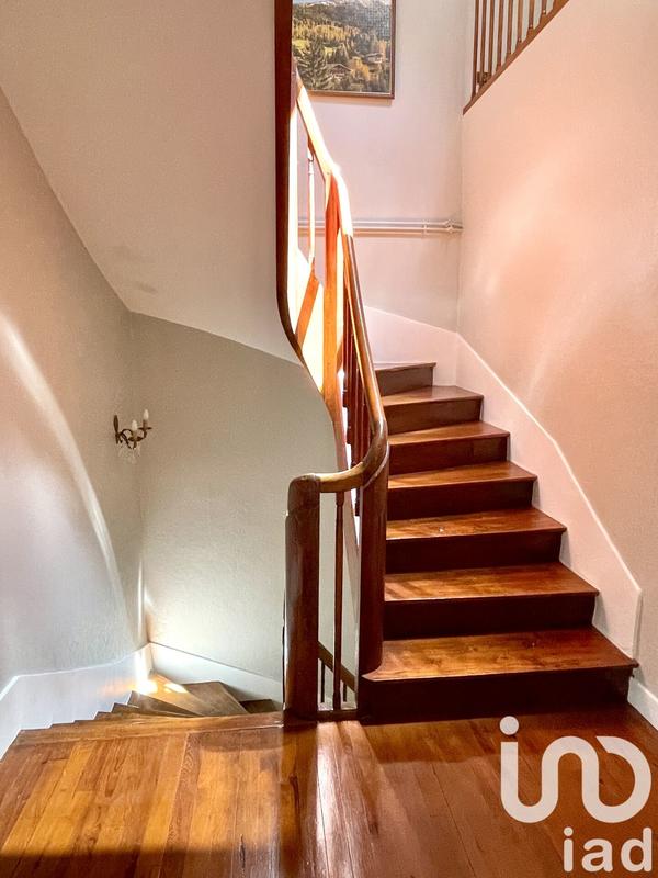 Maison - 175 m² - 6 pièces