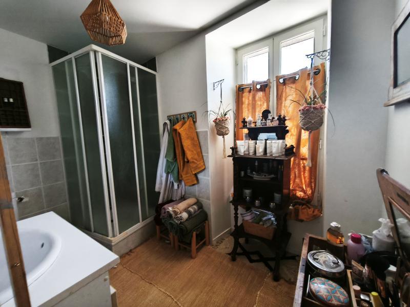 Maison en pierre - 64 m² - 3 pièces