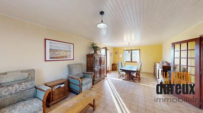 Maison ancienne - 92 m² - 4 pièces