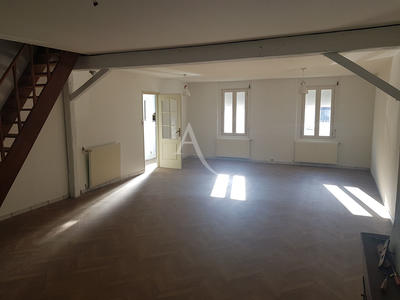 Maison - 102 m² - 3 pièces