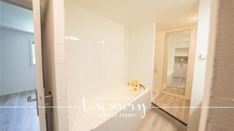 Maison - 172 m² - 6 pièces