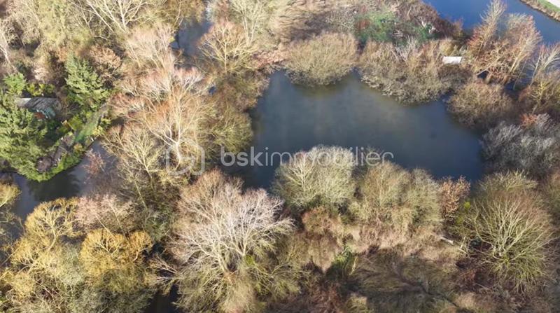 Terrain de loisirs - 2 325 m²