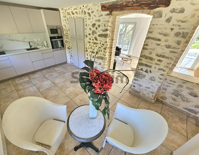 Maison - 153 m² - 6 pièces