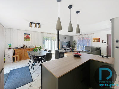 Villa - 130 m² - 5 pièces