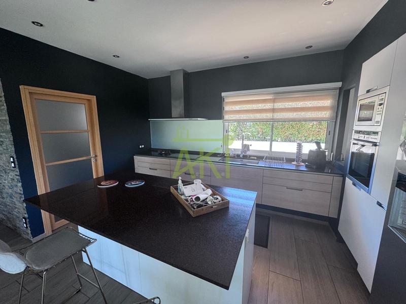 Maison contemporaine - 200 m² - 6 pièces