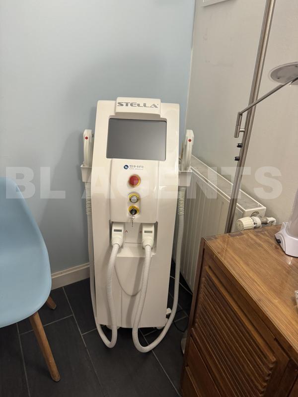 Fonds de commerce - 100 m²