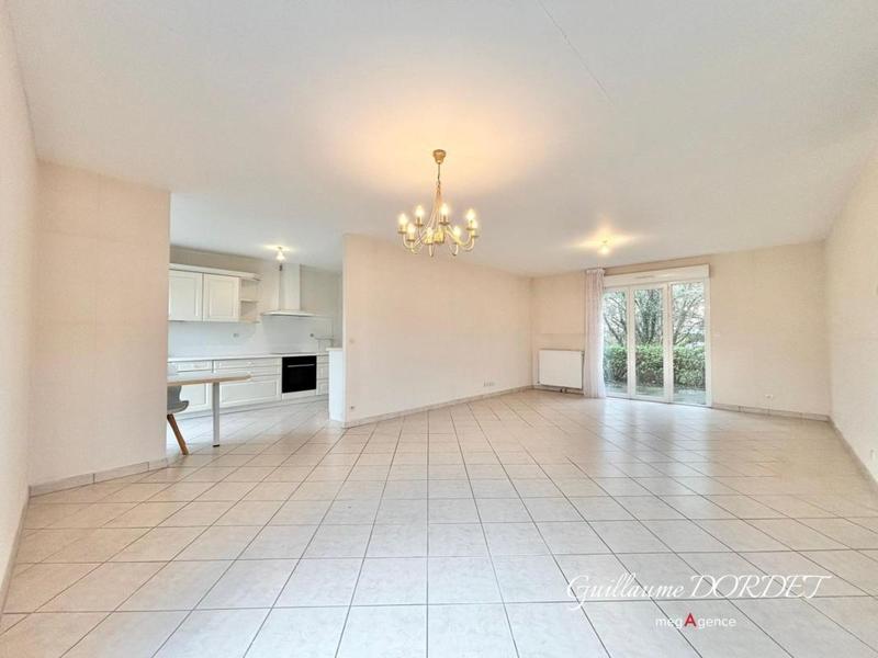 Maison traditionnelle - 110 m² - 4 pièces