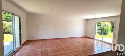 Maison - 140 m² - 7 pièces