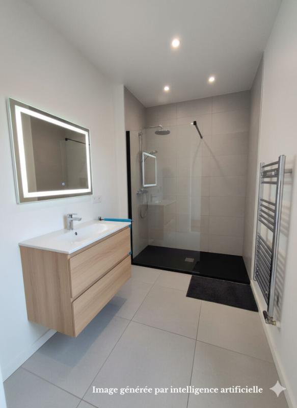 Maison - 93 m² - 4 pièces