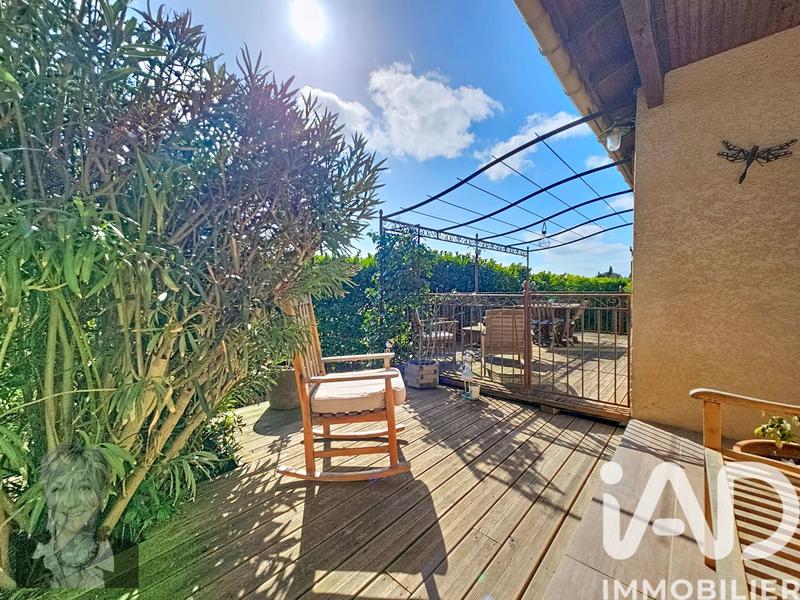 Maison - 92 m² - 5 pièces