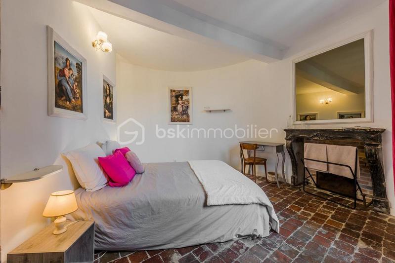 Maison chambre d'hôtes - 300 m² - 13 pièces