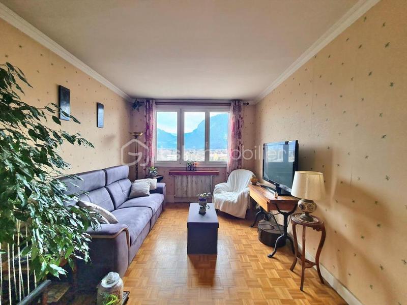 Appartement - 76 m² - 3 pièces