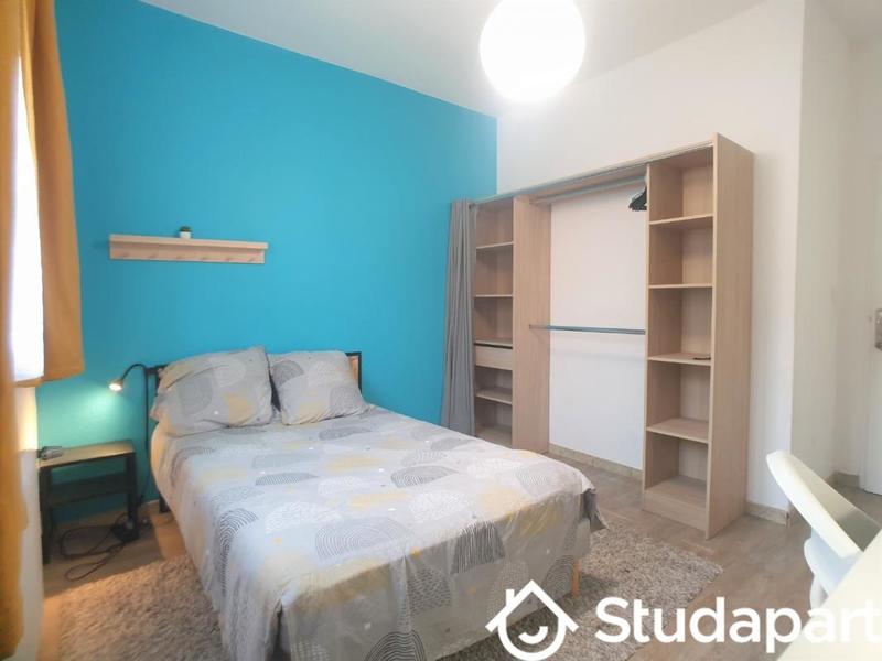 Chambre - 9 m² - 1 pièce