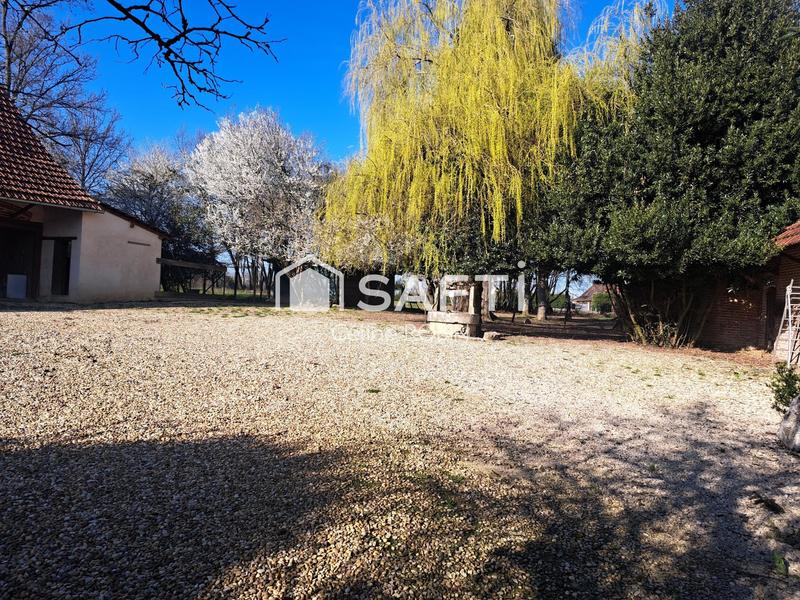 Maison - 120 m² - 2 pièces