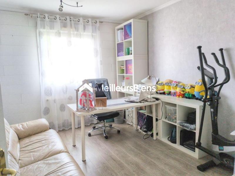 Maison - 166 m² - 7 pièces