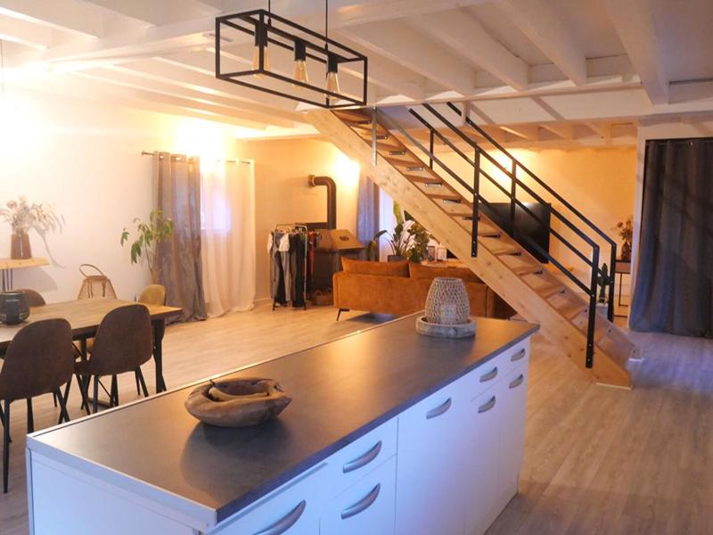 Maison - 245 m² - 5 pièces