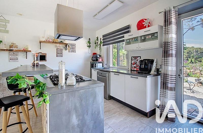 Maison - 143 m² - 5 pièces