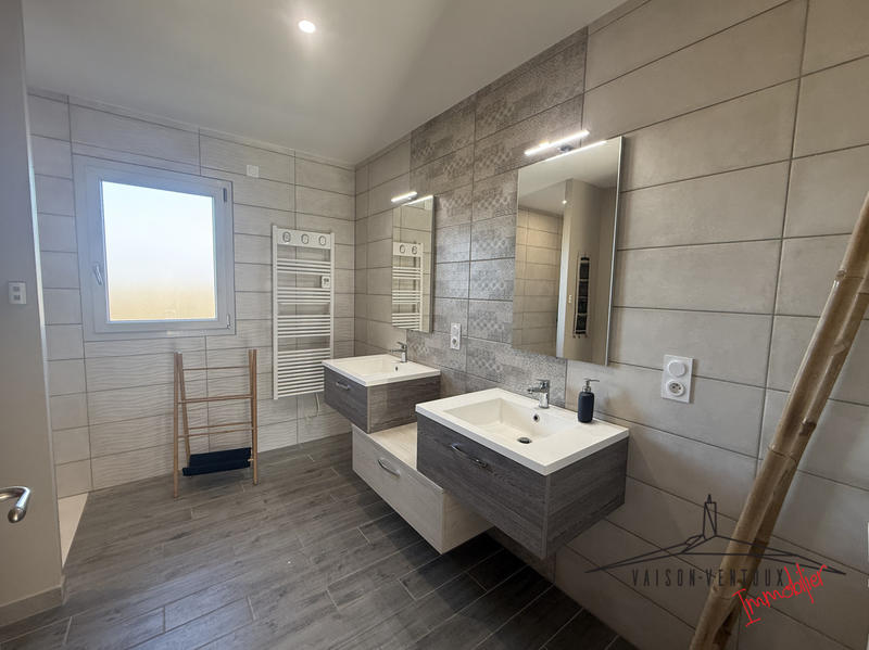 Villa - 115 m² - 5 pièces