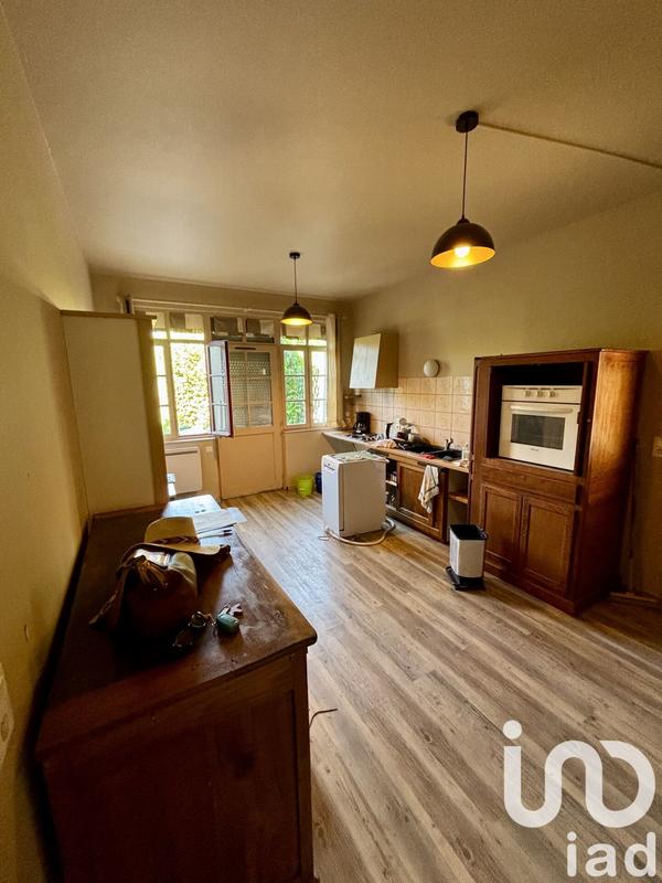 Maison - 245 m² - 12 pièces