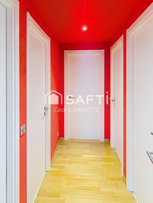 Appartement - 210 m² - 6 pièces