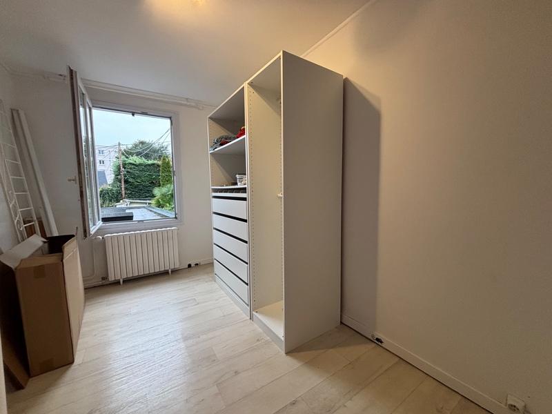 Maison - 92 m² - 5 pièces