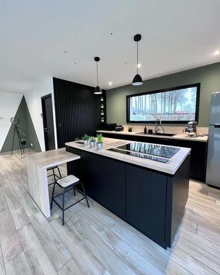 Maison - 84 m² - 5 pièces