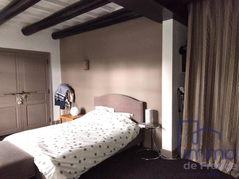 Villa - 168 m² - 5 pièces