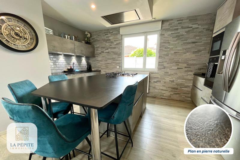 Maison - 170 m² - 7 pièces