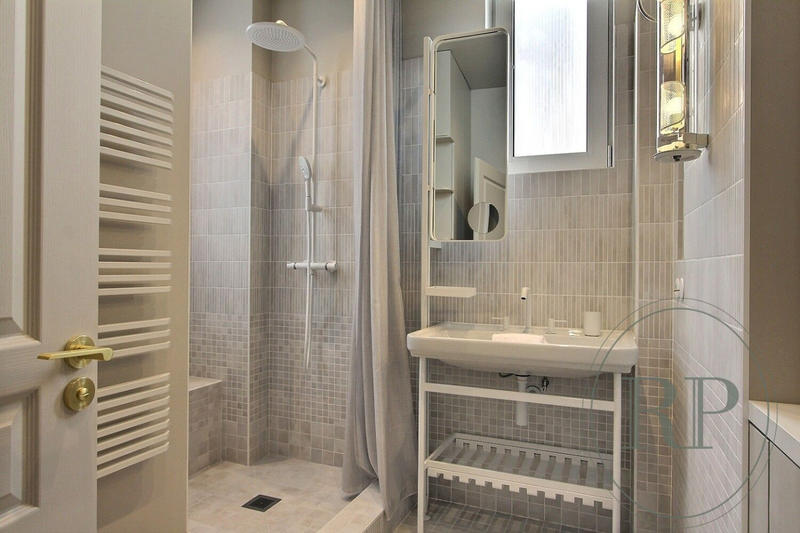 Appartement - 115 m² - 5 pièces