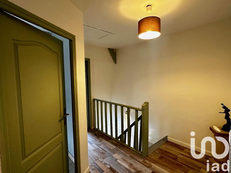 Maison - 202 m² - 7 pièces