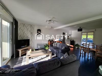 Maison - 110 m² - 5 pièces