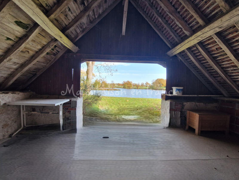 Moulin - 166 m² - 1 pièce