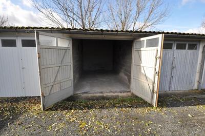 Garage - 15 m²